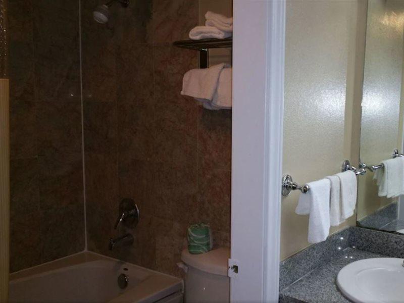 Executive Inn And Suites Waxahachie Esterno foto
